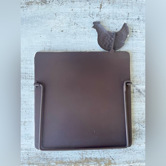 *Farmhouse Chicken Chalkboard Easel - Picture 10 of 15